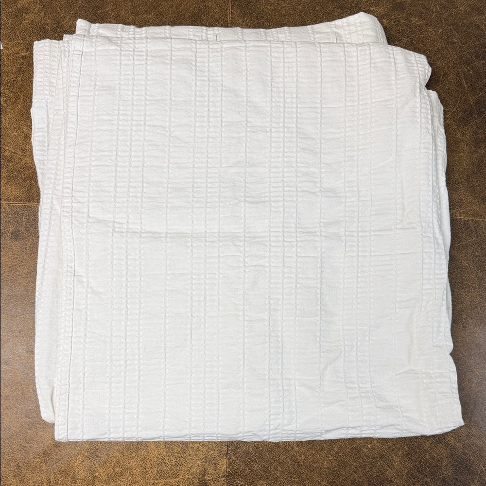 Pottery Barn White Shower Curtain
